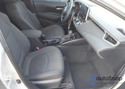 2020 Toyota Corolla Le z USA, uszkodzony, nr VIN 5YFEPRAE2LP091511